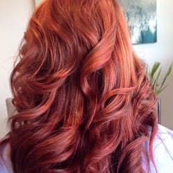 Hair By Jen and Amy - Salon Bellage
