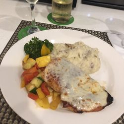 Bistro 103 - Grilled chicken breast with mashed potatoes and seasonal vegetables
