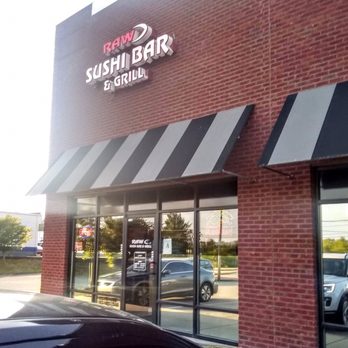 Raw Sushi Bar and Grill - U assuming from the outside!  Def a sleeper! - Sushi Bars Near Me - La Grange, Kentucky