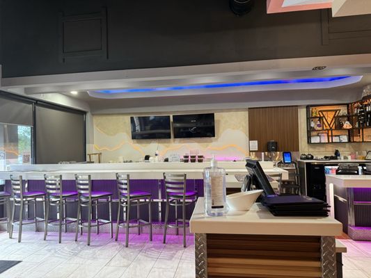 Noodls Bar & Dumpling by null