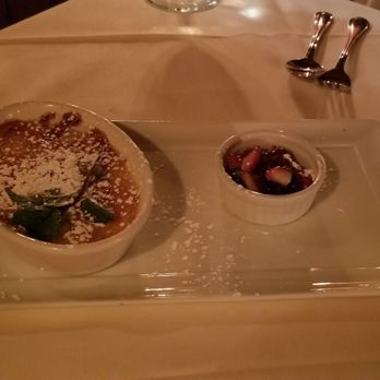 Basilic Restaurant - Creme brulee - French Near Me - Newport Beach, California Basilic Restaurant - Creme brulee - French Near Me - Newport Beach, California