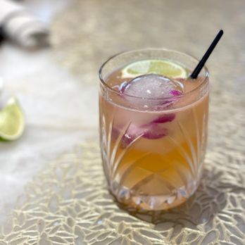 Bloom & Bee - Cocktail - New American Near Me - Houston, Texas Bloom & Bee - Cocktail - New American Near Me - Houston, Texas
