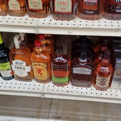 Liquor Palace - Whiskys