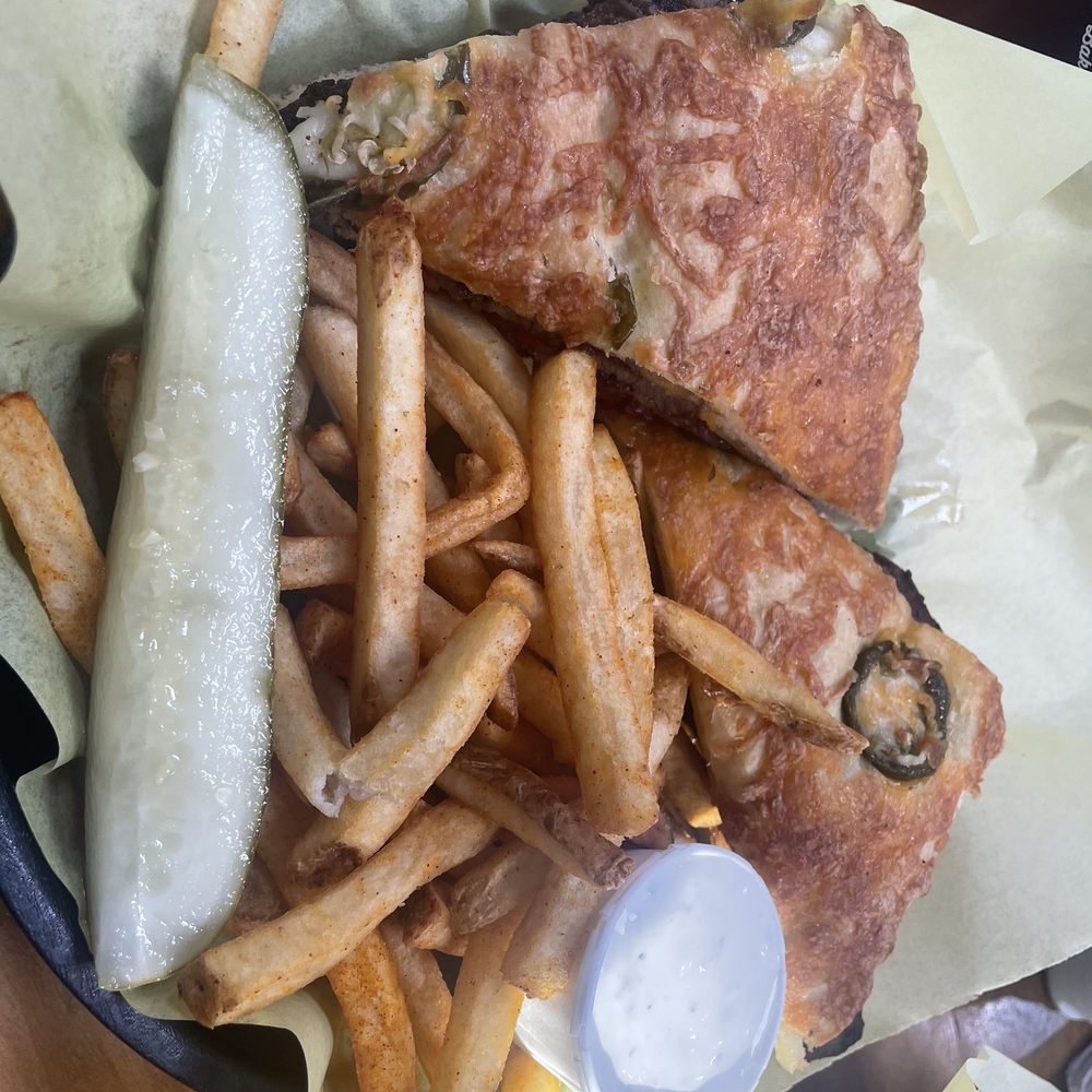 Lengthwise Brewing Company - Tri - tip Steak Sandwich - Breweries Near Me - Bakersfield, California Lengthwise Brewing Company - Tri - tip Steak Sandwich - Breweries Near Me - Bakersfield, California