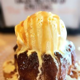 Butter Toffee Cake with Ice Cream Butter Toffee Cake with Ice Cream