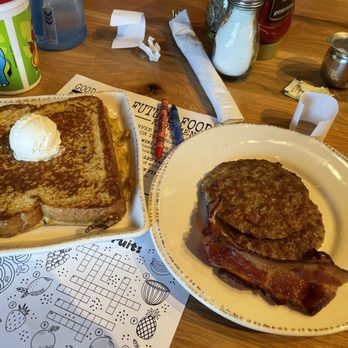 Good Evans - Elkhorn - Kids meal French toast - Breakfast & Brunch Near Me - Omaha, Nebraska