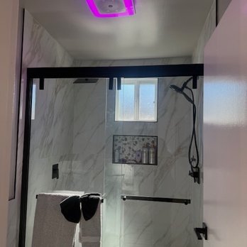 Quality Carpet & Flooring - Light fixture is wifi, changes light color and fan. - Carpet Cleaning Near Me - Simi Valley, California Quality Carpet & Flooring - Light fixture is wifi, changes light color and fan. - Carpet Cleaning Near Me - Simi Valley, California