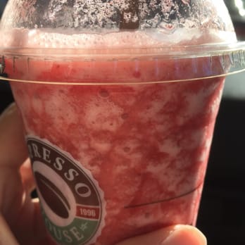 Espresso House - En Frapino med jordbær å vannmelon på espresso house - Cafes Near Me - Oslo, 03