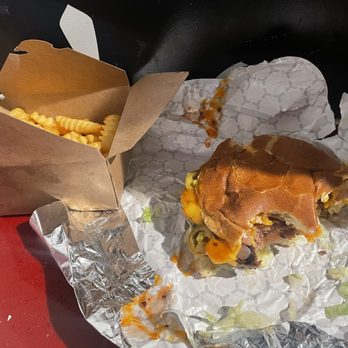 Slutty Vegan - Sloppy Toppy - Vegan Near Me - Brooklyn, New York Slutty Vegan - Sloppy Toppy - Vegan Near Me - Brooklyn, New York