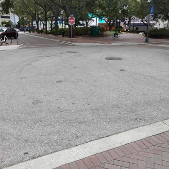 Starbucks - Coffee & Tea Near Me - Sarasota, Florida