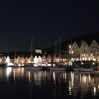 Fish Me - View of the harbor from the restaurant - Sushi Bars Near Me - Bergen, 12