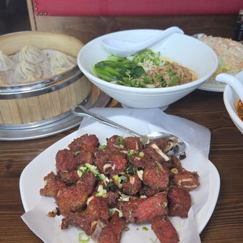 Juicy Dumpling Factory - Spare Ribs with Mashed Garlic - Chinese Near Me - Cypress, California