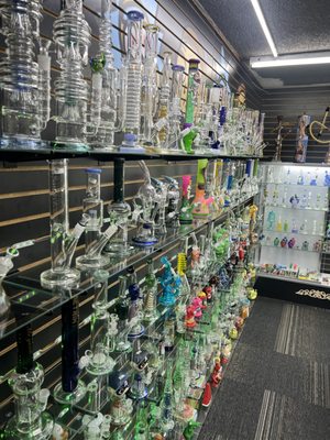 King Vape & Tobacco, 1703 E Seminole St, Springfield, MO 65804, US