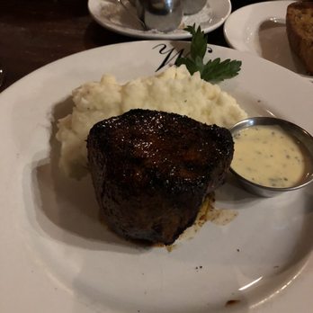 Walt's Hitching Post - Filet Mignon - New American Near Me - Fort Wright, Kentucky