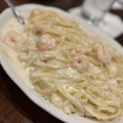 Favazza’s On The Hill - Fettuccine Alfredo with shrimp and no mushrooms