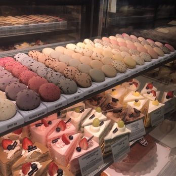Tous Les Jours - Bakeries Near Me - Austin, Texas