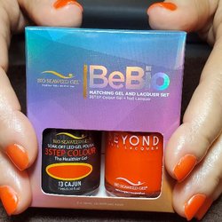 Esmalte Nails Spa - BeBio Seawweed Gel - A vegan. Anti cruelty product. Free of the 5 major chemicals.