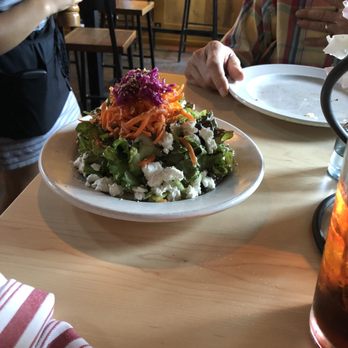 American Flatbread - Fabulous salad - Pizza Near Me - Middlebury, Vermont