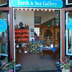 Earth & Sea Gallery - Welcome! We have unique & affordable art & gifts made & designed by Kaua'i artists & artists of the Pacific Rim. ALOHA