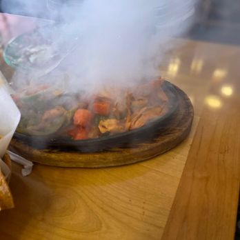 El Portal - Fajitas Special - Mexican Near Me - Pasadena, California El Portal - Fajitas Special - Mexican Near Me - Pasadena, California