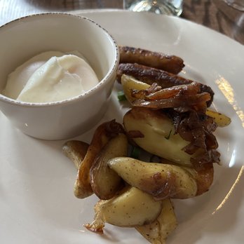 Watertable - Poached eggs and potatoes with sausage - New American Near Me - Huntington Beach, California Watertable - Poached eggs and potatoes with sausage - New American Near Me - Huntington Beach, California