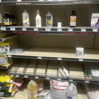 Tractor Supply - Unstocked shelves - Livestock Feed & Supply Near Me - Naples, Florida Tractor Supply - Unstocked shelves - Livestock Feed & Supply Near Me - Naples, Florida