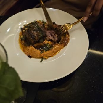 The Gibson - Short rib - American Near Me - Dallas, Texas