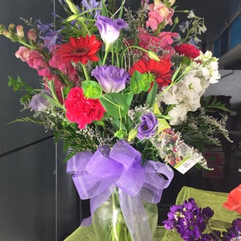 Harbor Blooms - Floral Designers Near Me - Aberdeen, Washington