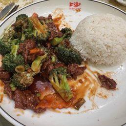 O5. Beef with Broccoli over Rice O5. Beef with Broccoli over Rice