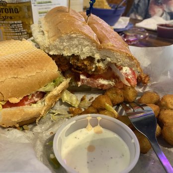 Shuck Me Denton - Fried oyster poboy - Seafood Near Me - Denton, Texas Shuck Me Denton - Fried oyster poboy - Seafood Near Me - Denton, Texas