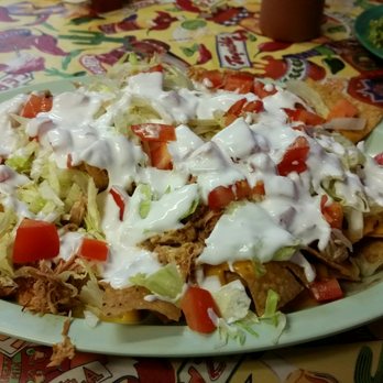 Los Cantaritos Authentic Mexican Restaurant - Nachos appetizer ordered as a meal. - Mexican Near Me - Kenosha, Wisconsin Los Cantaritos Authentic Mexican Restaurant - Nachos appetizer ordered as a meal. - Mexican Near Me - Kenosha, Wisconsin