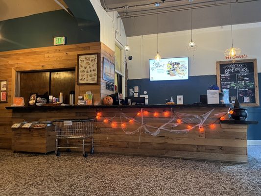 HI San Francisco Downtown Hostel by null