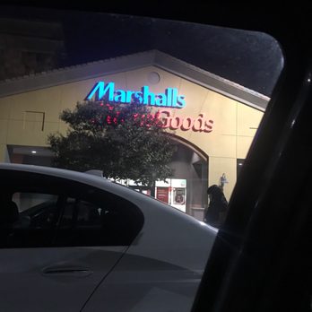 Marshalls - Department Stores Near Me - Buena Park, California