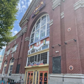 Baltimore's Inner Harbor - Landmarks & Historical Buildings Near Me - Baltimore, Maryland