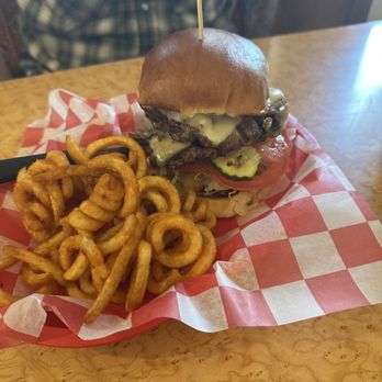 Parker's Restaurant - DG's extreme mushroom burger - American Near Me - Drummond, Montana Parker's Restaurant - DG's extreme mushroom burger - American Near Me - Drummond, Montana