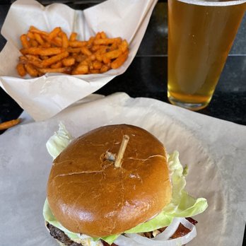 Black Sheep - Bacon cheeseburger, sweet potato fries - Burgers Near Me - Springfield, Missouri