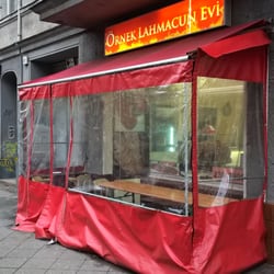 Örnek - Ansicht vonn der Straße (Winterbetrieb)