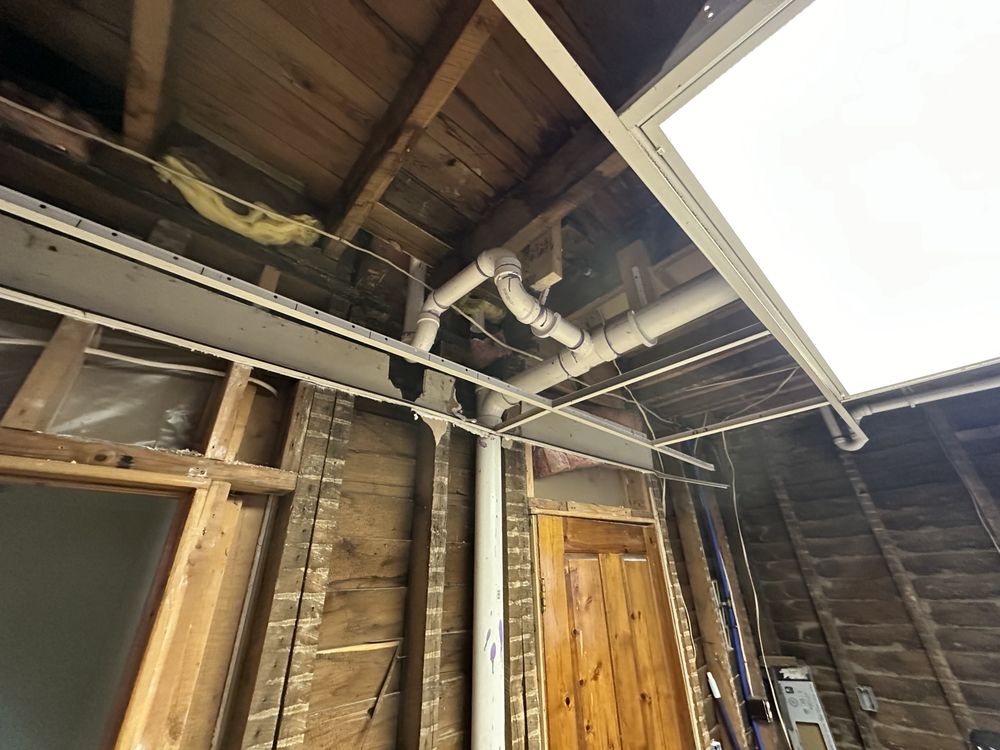 Slide of Leasher’s Home Solutions