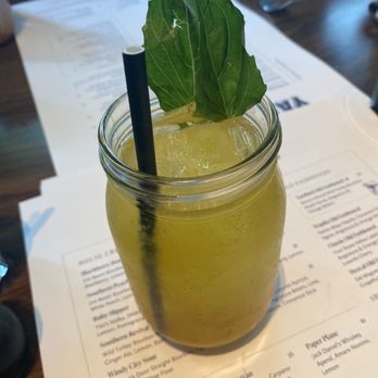 Yardbird Table & Bar - New American Near Me - Chicago, Illinois Yardbird Table & Bar - New American Near Me - Chicago, Illinois