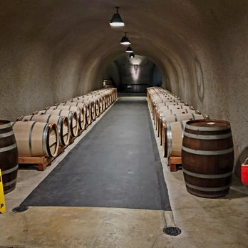 Stag's Leap Wine Cellars - Wine Tours Near Me - Napa, California