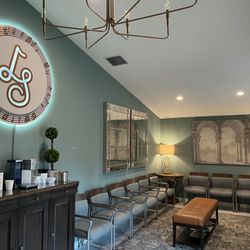 The Leopold School of Music  - Reception & Waiting Area