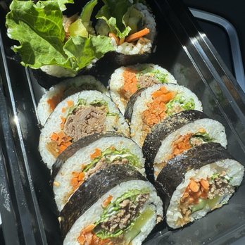 BaekGa - Bulgogi (Korean bbq marinated beef) kimbap (rice roll wrapped in nori) with lots of veggies. - Korean Near Me - Denver, Colorado BaekGa - Bulgogi (Korean bbq marinated beef) kimbap (rice roll wrapped in nori) with lots of veggies. - Korean Near Me - Denver, Colorado