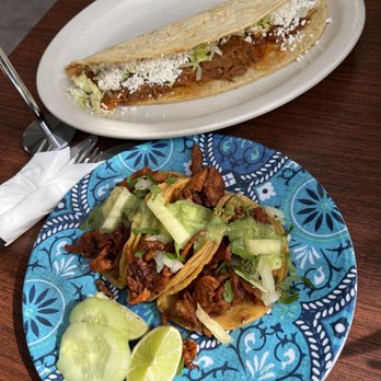Los Carnalitos Restaurant - Al pastor tacos and tinga de res quesadilla - Mexican Near Me - Hayward, California Los Carnalitos Restaurant - Al pastor tacos and tinga de res quesadilla - Mexican Near Me - Hayward, California