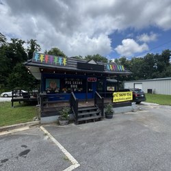Pig Skins BBQ - Exterior