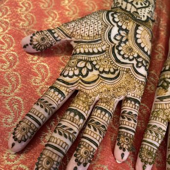 Henna Fairyy - Bridal details - Henna Artists Near Me Henna Fairyy - Bridal details - Henna Artists Near Me