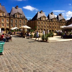 Place Ducale - PlaGe Ducale