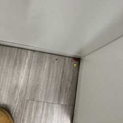 Burlington - Dirty fitting room