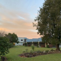 Explorer Inn and Apartments - So much open space to relax!