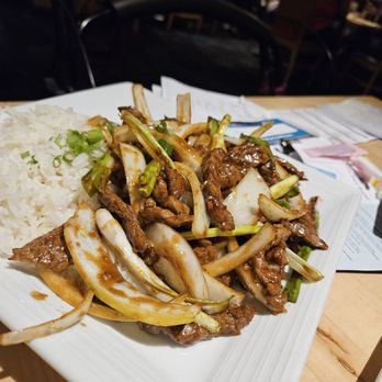 Blue Coyote Cafe - Mongolian Beef - American Near Me - Scottsdale, Arizona Blue Coyote Cafe - Mongolian Beef - American Near Me - Scottsdale, Arizona