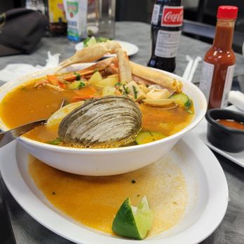 El Dorado Sinaloense Restaurant - 7mares - Mexican Near Me - Lake View Terrace, California